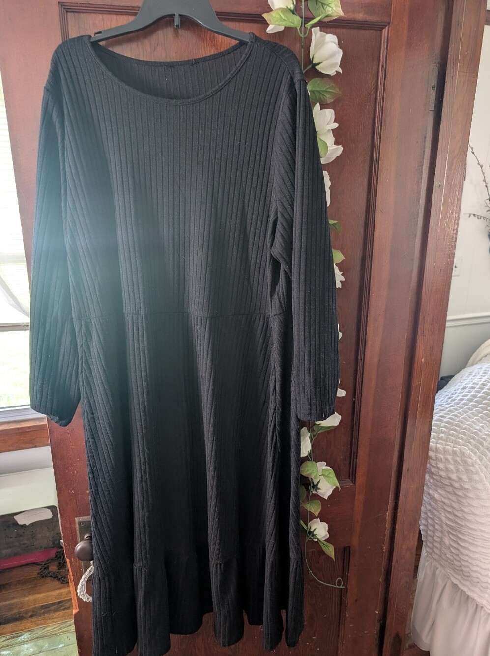 Bloomchic Classic Ribbed Black Long-Sleeve Womenโs Dress Plus